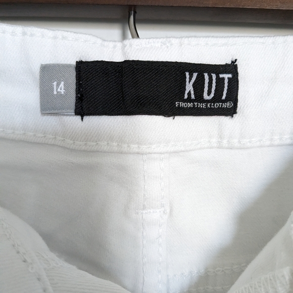 Kut From the Kloth Gidget Fray Shorts Size 14 White NWT - Picture 3 of 5
